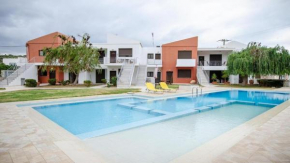 Mati- Cozy apartment- Close to the beach of Almyrida with a shared Pool